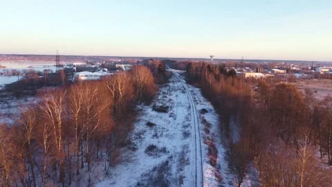 Smooth flight over the railroad, between the railroad dereya Vidéo 152831883