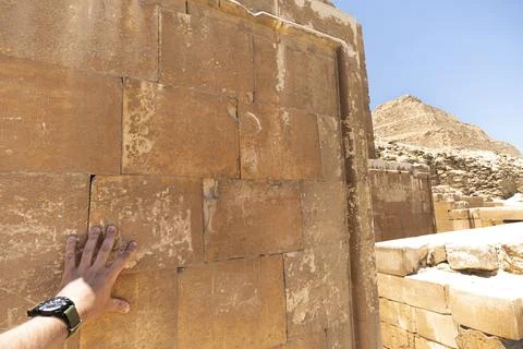 Smooth masonry of stone bricks in ancient Egyptian construction. stone wall in 스톡 사진
