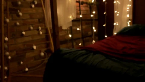 Smooth motion camera. Romantic atmosphere in the apartment. Soft light in the ro 動画素材 120133598