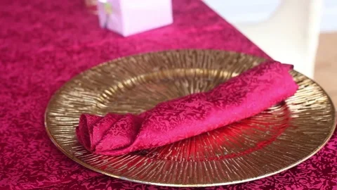 The smooth motion video of the wedding and party function of the decorated plate Stock Footage 167364706