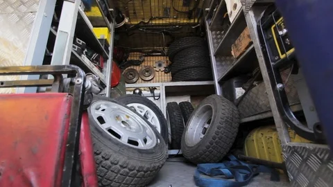 Smooth passage in a rally van Video stock 93844625