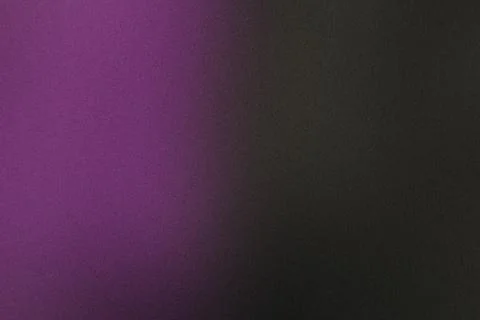 Smooth purple to black gradient background with abstract grainy texture Stock Photos