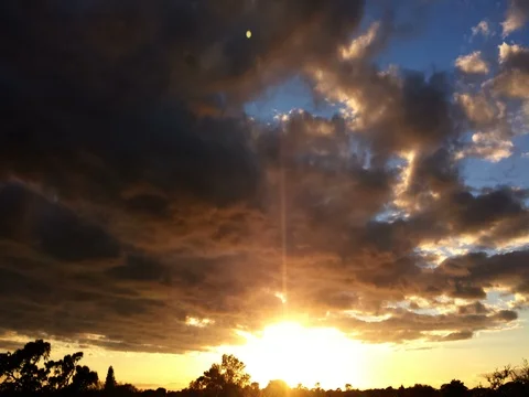 Smooth Sunset Time Lapse (2160p 23.976) Stock Footage 72873472