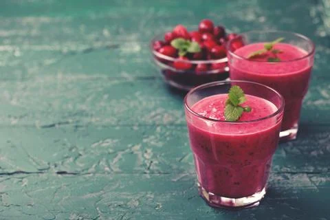 Smoothies cranberries Stock Photos