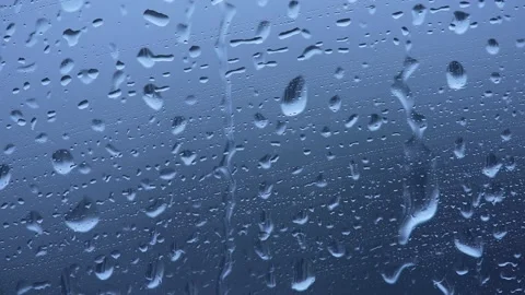 Smudged raindrops close-up 動画素材 220569468