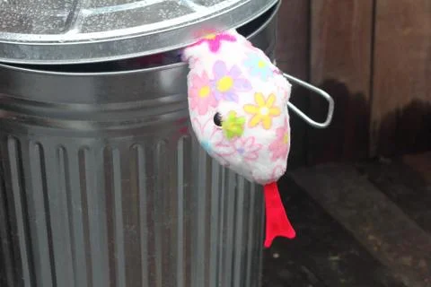 Snake in bin horizontal Foto stock