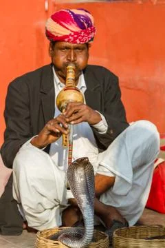 Snake charmer Stock-Fotos