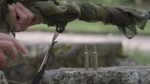Sniper ready to shoot 動画素材 76867854