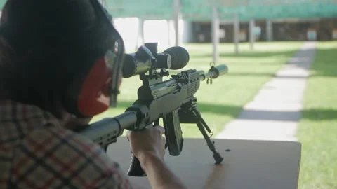 Sniper rifle, optical sight Video stock 155148744