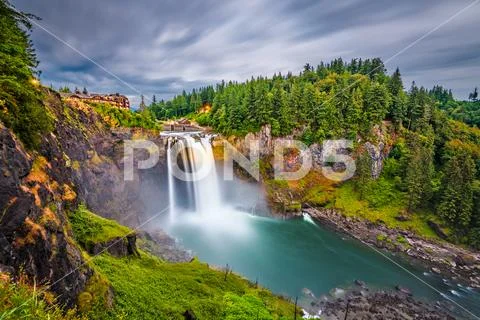 Snoqualmie Falls, Washington, USA Stock Photos