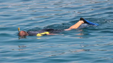 Snorkeling Video stock 30715959