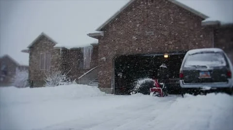 Snow blowing day Vidéo 20627985