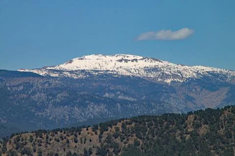 Snow capped mountains in a desolate area of Turkey 스톡 사진