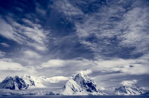 Snow-capped mountains Foto stock