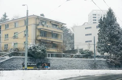 Snow in the city. Stockfoto's