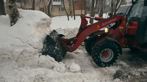 Snow clearance ready clip 動画素材 102576467