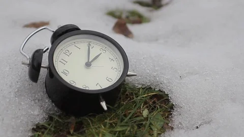 Snow Clock - scene 4-3 Stock-Footage 123403765