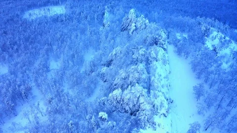 Snow-covered cliffs in the Southern Urals on the Ural-Tau ridge Stock Footage 122929982