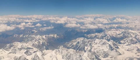 Snow covered Himalays mountains Stock-Footage 281636650