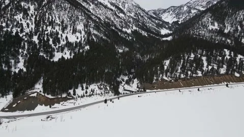 Snow-Covered Mountain 3 스톡 동영상 172610427