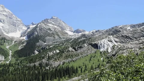 A snow covered mountain Stock Footage 155588432