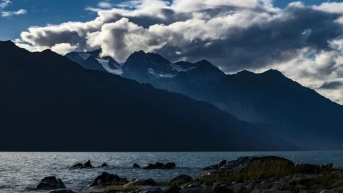 Snow covered mountains 8K time lapse Video stock 112489078