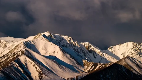 Snow covered mountains and clouds timelapse Video stock 90647948
