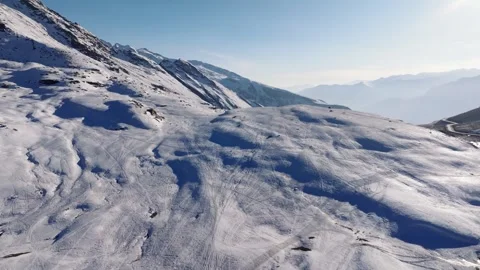 Snow-Covered Rohtang Pass Valley, Manali, Himachal Pradesh, India Stock Footage 337166197