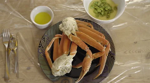 Snow Crab for dinner. 4K UHD. Stock-Footage 49974300