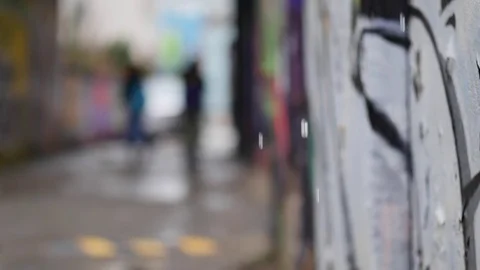 Snow Falling 库存影片 74599910