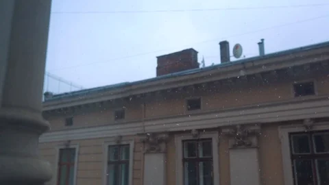Snow falling outside the window, slow motion 스톡 동영상 124268159