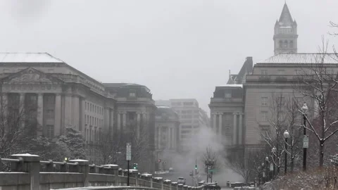 Snow falls in Washington, DC Stock Footage 147632030