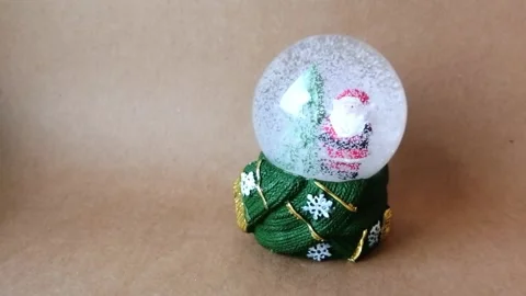 Snow globe Stock Footage 166686182