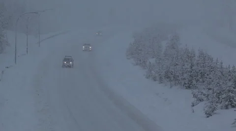 Snow on highway with traffic Stock Footage 1085019