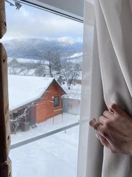 Snow landscape view through the window Foto stock