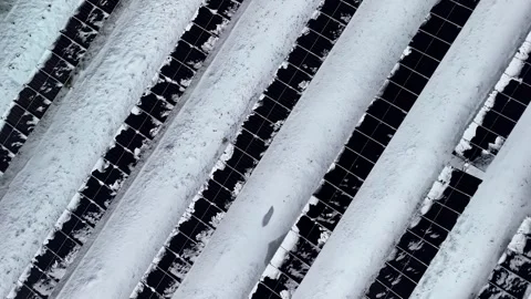 Snow lined solar panels Stock-Footage 331232244