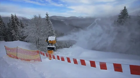 Snow-machine Stock Footage 32902934