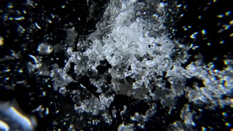 Snow melts 스톡 동영상 180567152