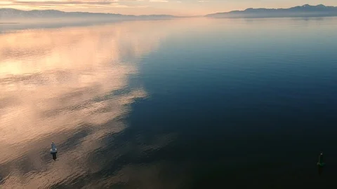 Snow mountain lake at sunset 2 動画素材 87037524