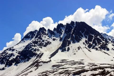 Snow Mountain Photos