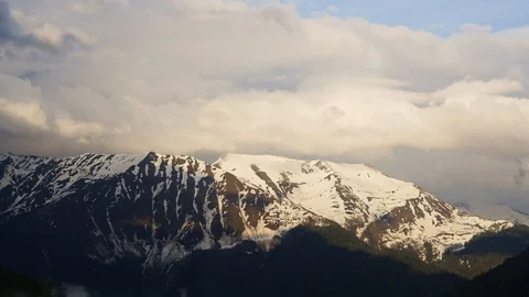 Snow mountains and clouds Video stock 102123162