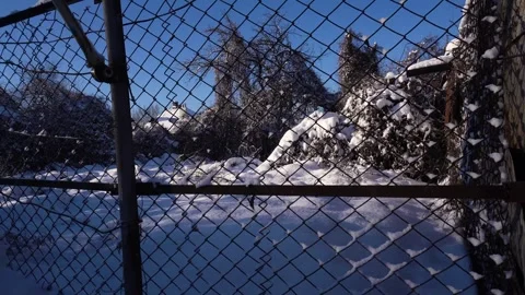 Snow removal in a snowy 스톡 동영상 327389346