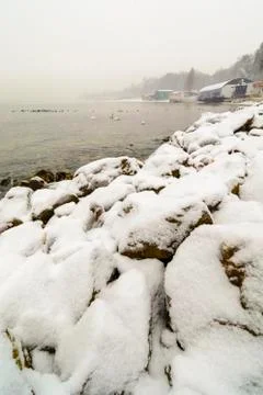 Snow in the rocks 스톡 사진