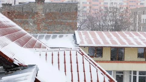 Snow storm in the city Video stock 87394731