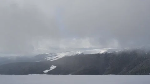 Snow Storm Vídeos de archivo 147255268