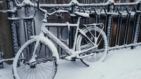 Snow on the streets of Amsterdam Stock Footage 326064304