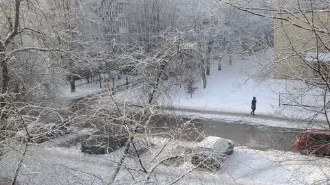 Snow on the streets of Kaliningrad Vidéo 84846931