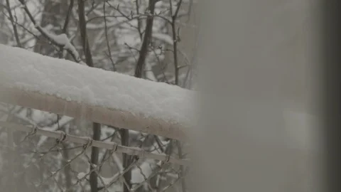 Snow through the window 動画素材 124269085