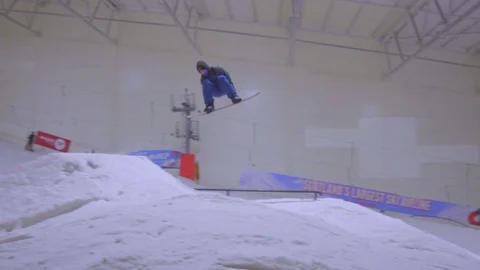 SNOWBOARD GRAB 库存影片 116975683