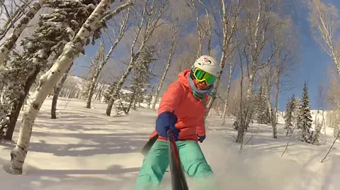 Snowboard turn Stock Footage 33404372